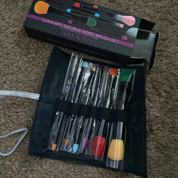 Brush Set | NIB Vegan 6-Piece Double-Sided Makeup Brush Set - Picture 8 of 9